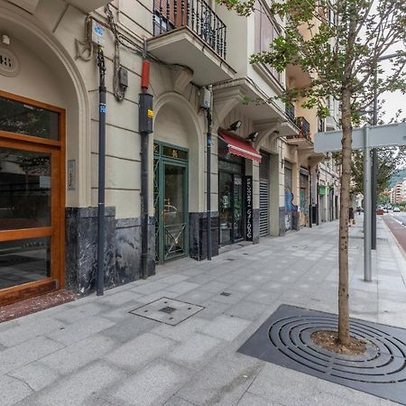 Apartamento La Alameda De Indautxu Bilbau Exterior foto