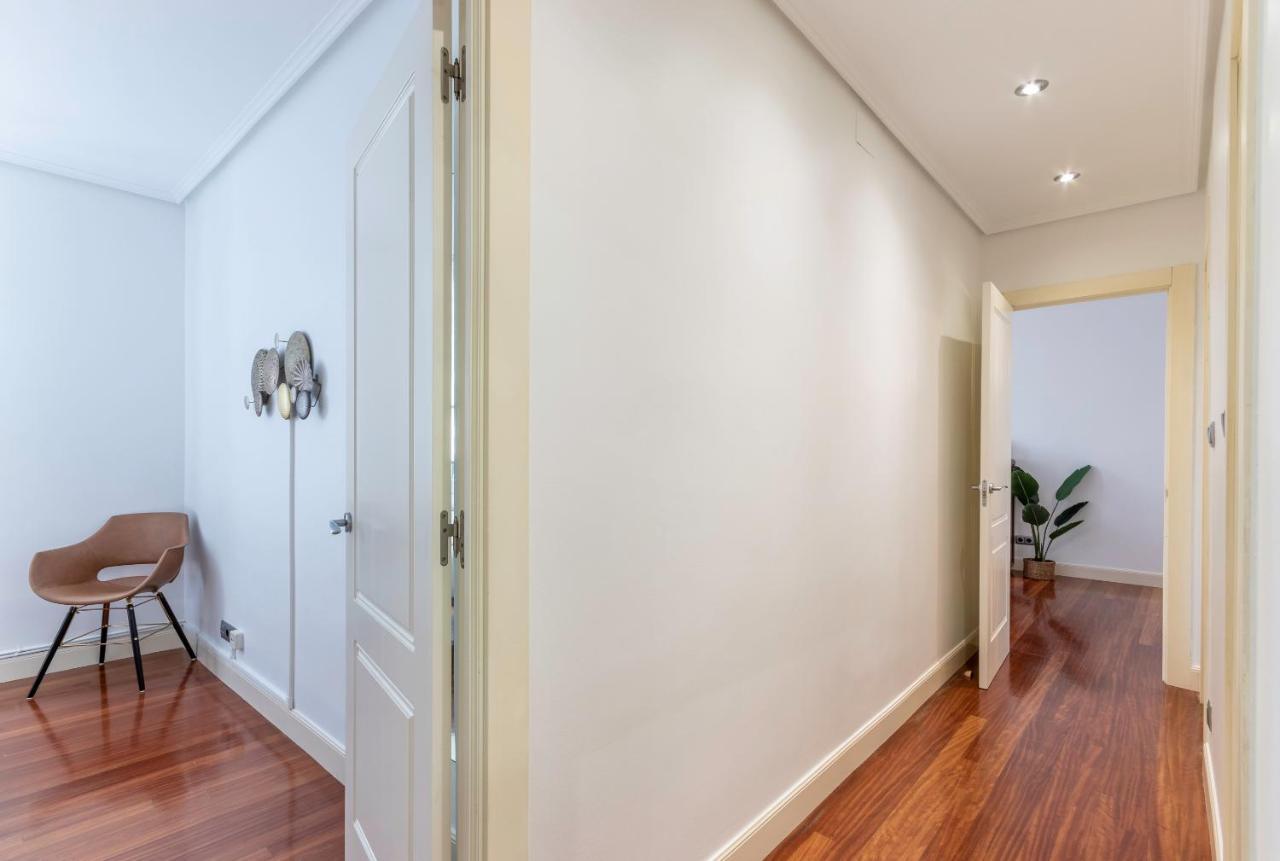 Apartamento La Alameda De Indautxu Bilbau Exterior foto