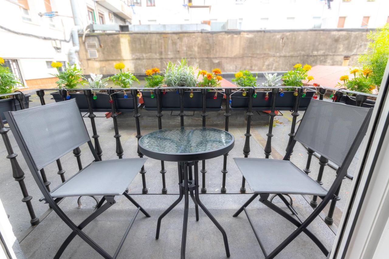 Apartamento La Alameda De Indautxu Bilbau Exterior foto